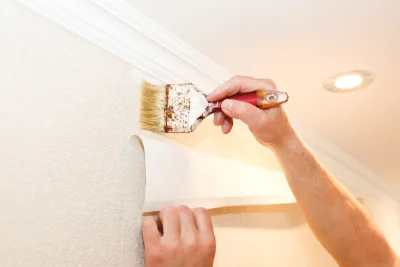 Pose de papier peint à Léguevin — revêtements muraux et toiles de verre